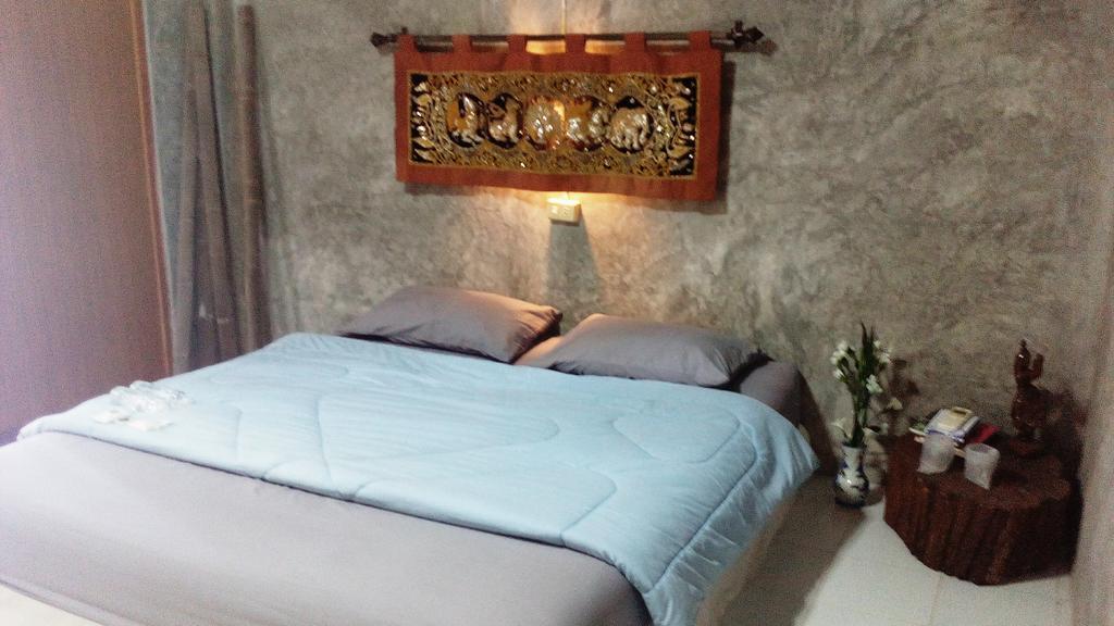 The Local Story Resort Ban Mon Talaeng Екстер'єр фото